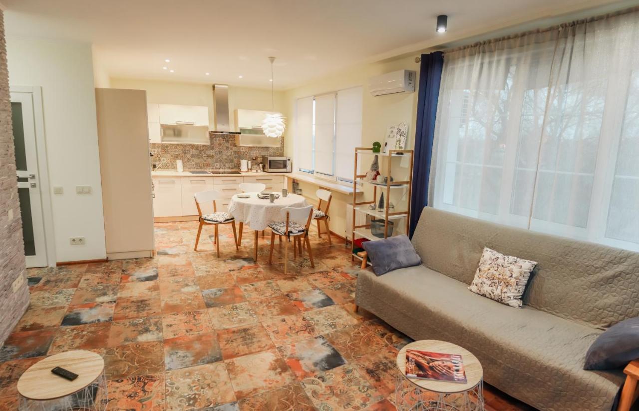 Royal House Apartment キエフ エクステリア 写真