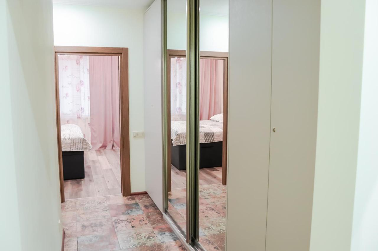 Royal House Apartment キエフ エクステリア 写真
